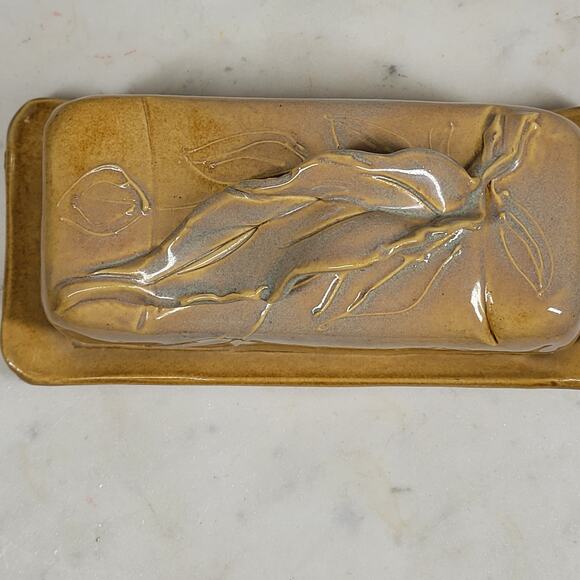 Handmade Pottery Butter Dish with Lid Leaf Handle Studio Stoneware Brown Glaze - Picture 6 of 16